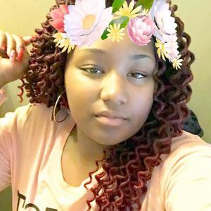 Meet your Posher, Kiera